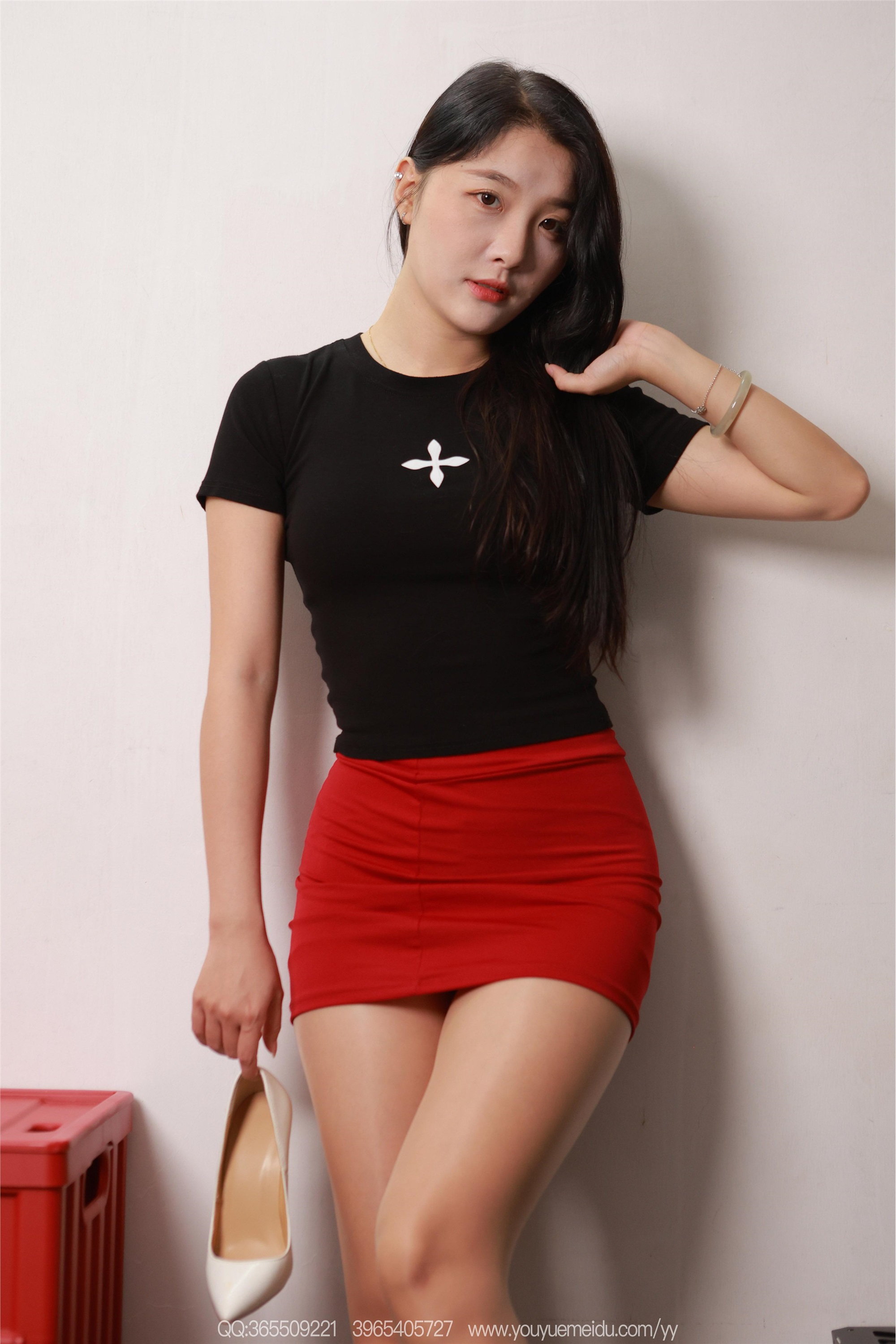 IESS异思趣向  2025.10.13 丝享家 2183 婉萍《红辣椒》